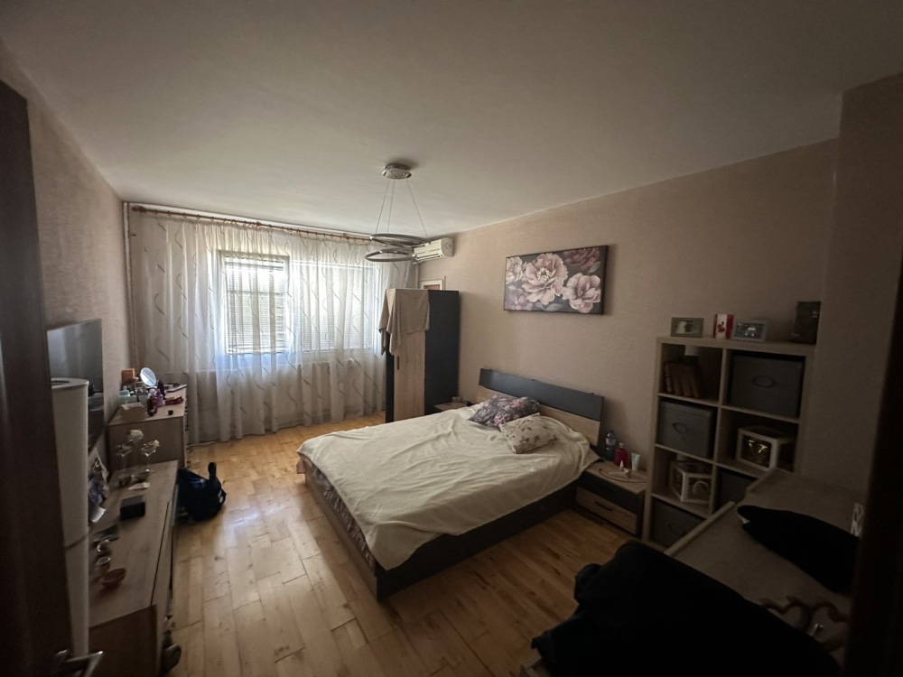 Тристаен апартамент - гр. София, София град – photo 8