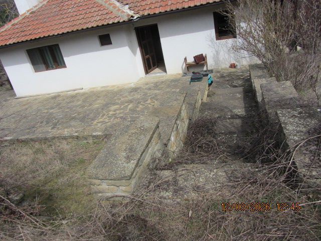 Парцел с къща - с. Медвен, Сливен – photo 2