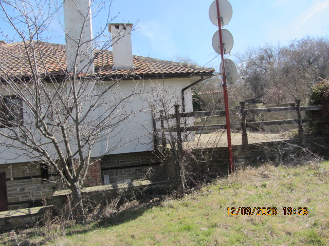 Парцел с къща - с. Медвен, Сливен – photo 36