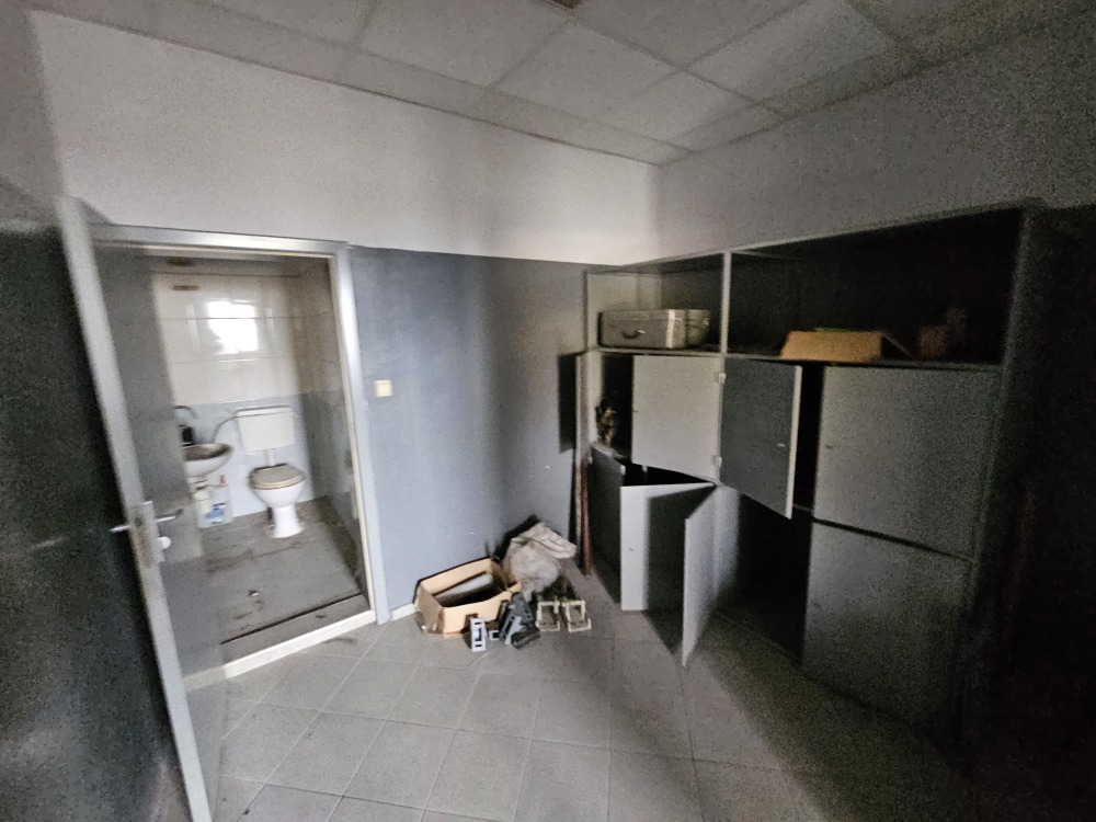 Производствен имот - с. Тополи, Варна – photo 3