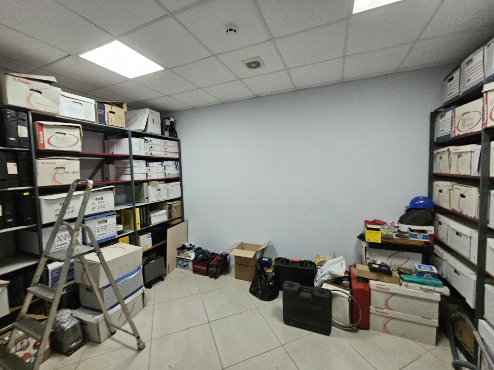 Производствен имот - с. Тополи, Варна – photo 13