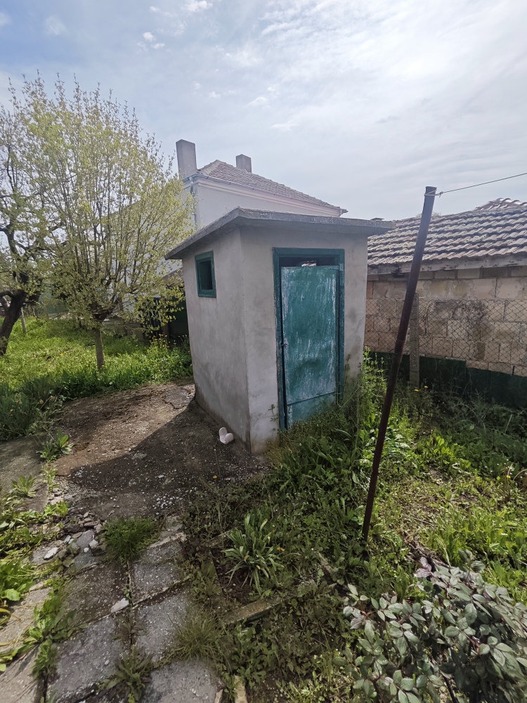 Къща с парцел - гр. Камено, Бургас – ЧСИ – photo 27