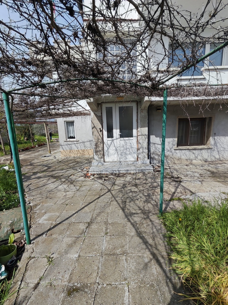 Къща с парцел - гр. Камено, Бургас – ЧСИ – photo 6