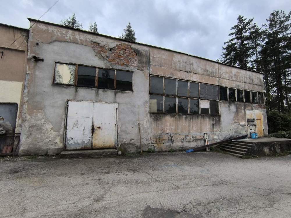 Производствен имот - гр. Троян, Ловеч – ЧСИ – photo 4