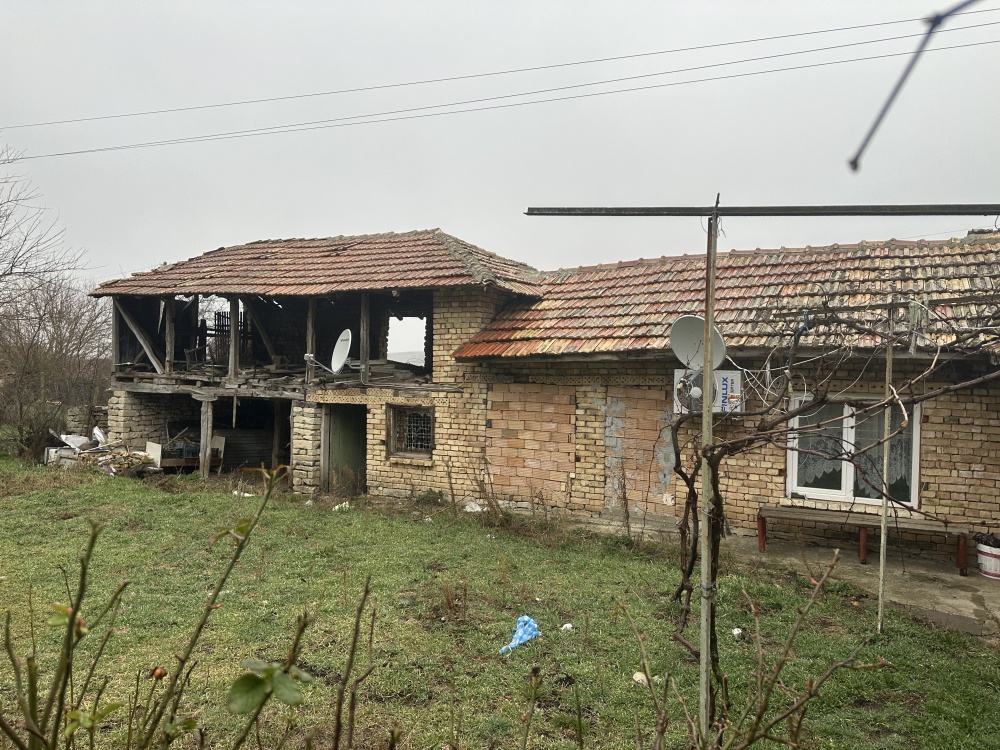 Къща с парцел - с. Манастирци, Разград – ЧСИ – photo 5