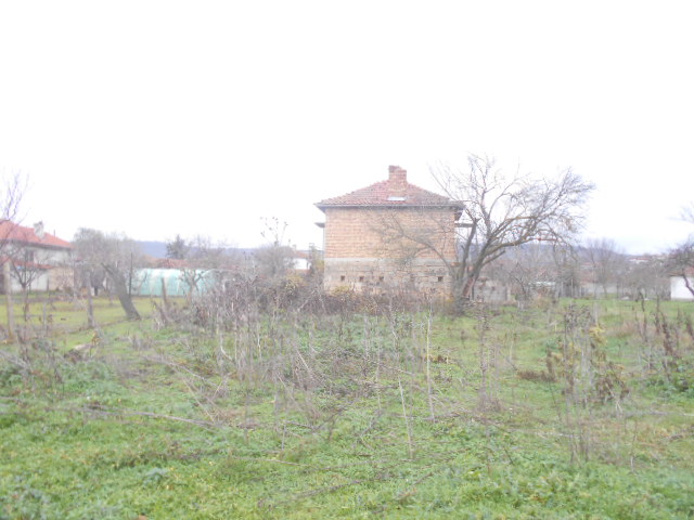 Къща с парцел - с. Бозвелийско, Варна – ЧСИ