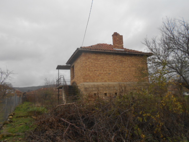 Къща с парцел - с. Бозвелийско, Варна – ЧСИ – photo 3