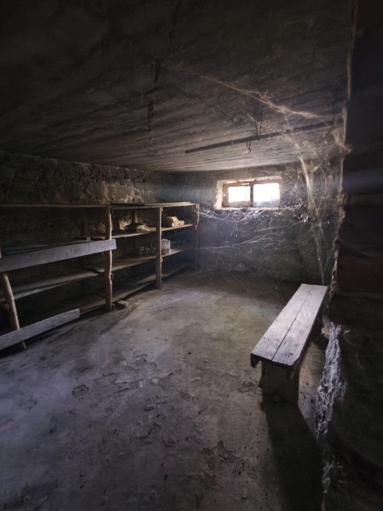 Етаж от къща - гр. Камено, Бургас – ЧСИ – photo 9